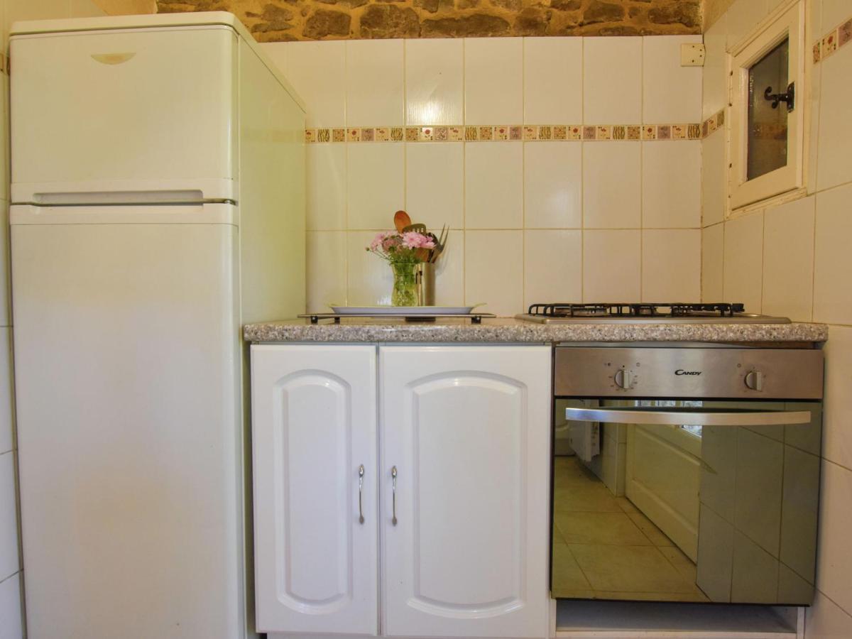 Cosy Holiday Home In Lantheuil With Garden Villefranche-du-Perigord Ngoại thất bức ảnh