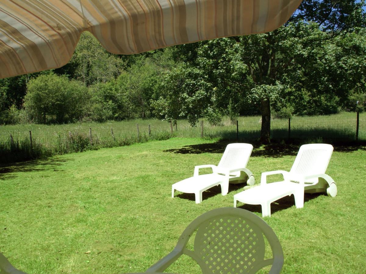 Cosy Holiday Home In Lantheuil With Garden Villefranche-du-Perigord Ngoại thất bức ảnh
