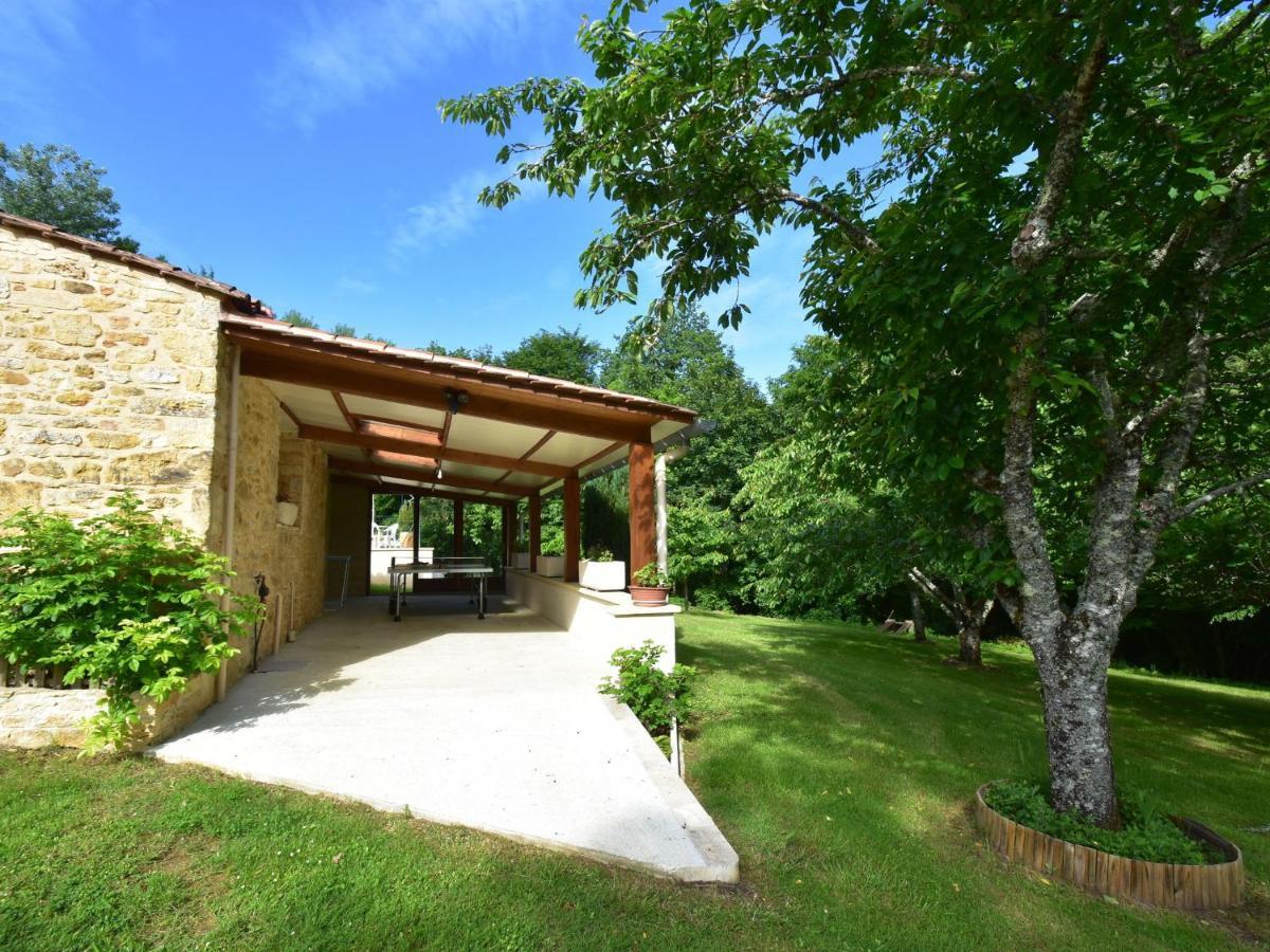 Cosy Holiday Home In Lantheuil With Garden Villefranche-du-Perigord Ngoại thất bức ảnh